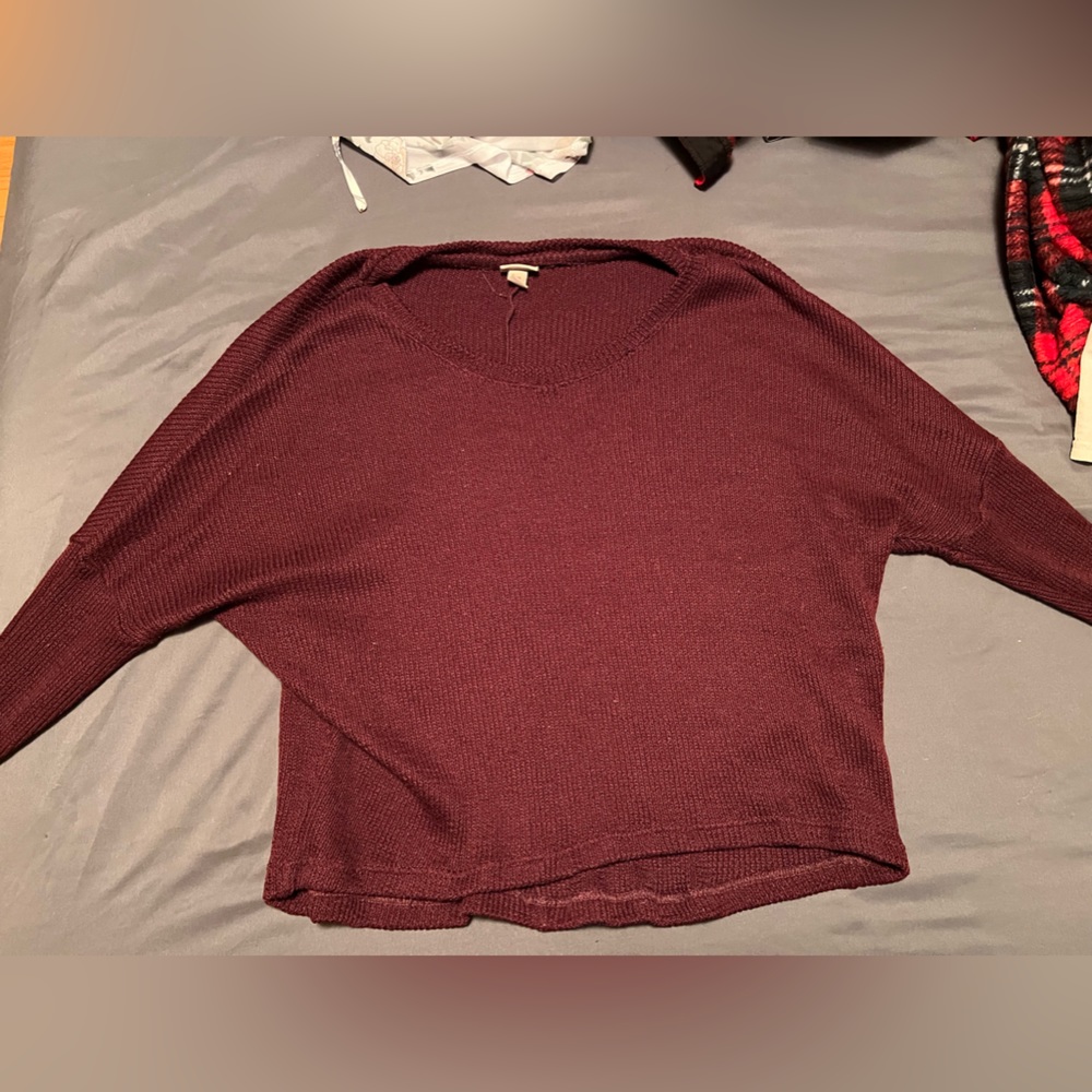 I am selling a L cape Juby crop top sweater